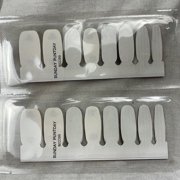 Color Street Sunday Funday Press On Nail Strips - Picture 2 of 2